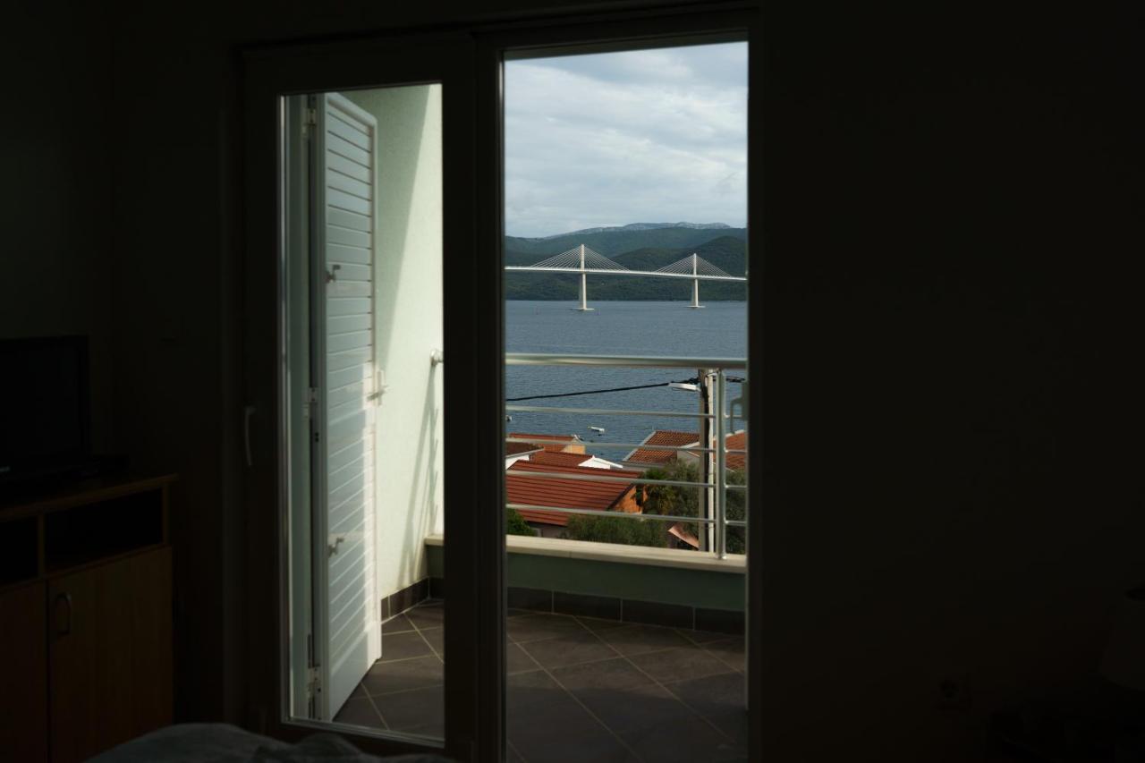 Apartment “Bel Ponte” Komarna Εξωτερικό φωτογραφία